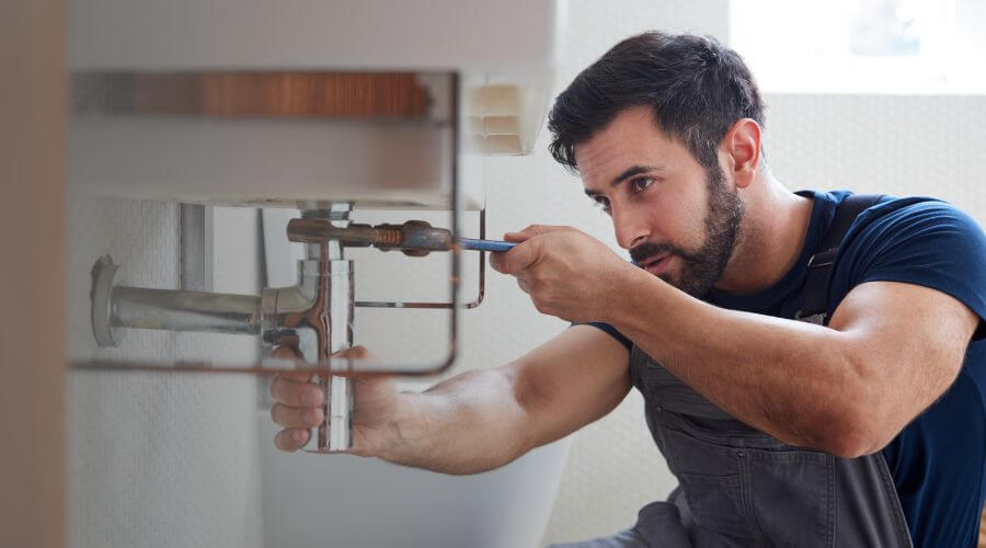Faucet aerator cleaning/replacement in Seco, KY